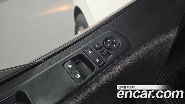 Hyundai Staria Cargo 5-Seater Modern 2022 — фото 31