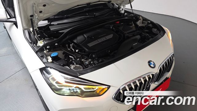 BMW 2 Series Gran Coupe (F44) 220i M Sports 2022 — фото 6