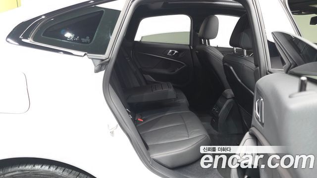 BMW 2 Series Gran Coupe (F44) 220i M Sports 2022 — фото 11