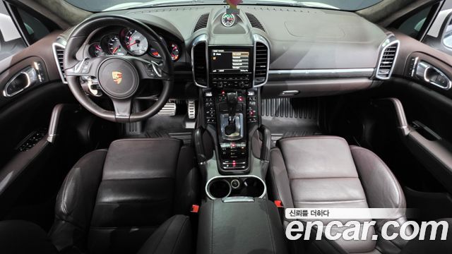 Porsche Cayenne 4.8 GTS 958 2013 — фото 7