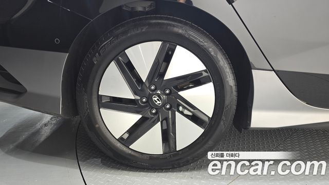 Hyundai Ioniq 6 Long Range Prestige 2025 — фото 5