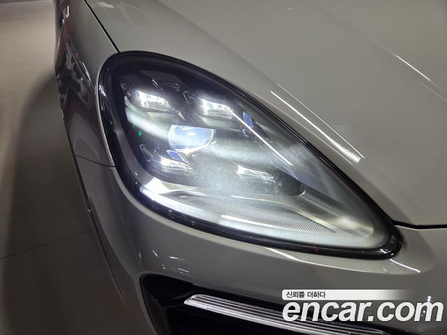 Porsche Cayenne (PO536) 3.0 COUPE PLATINUM EDITION 2023 — фото 3