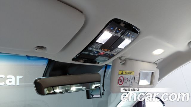 Hyundai Grandeur Hybrid (GN7) Exclusive 2023 — фото 17