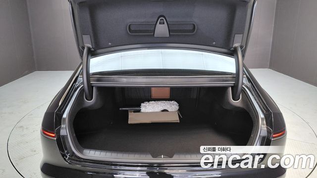 Hyundai Grandeur Hybrid (GN7) Exclusive 2023 — фото 19