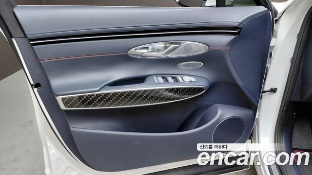 Genesis GV70 2.5T Gasoline AWD 2021 — фото 24