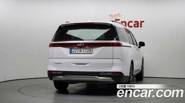 Kia Carnival (IV) Gasoline 9-Seater Noblesse 2023 — фото 4