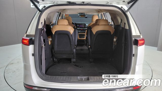 Kia Carnival (IV) Gasoline 9-Seater Noblesse 2023 — фото 18
