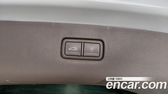Genesis GV80 2.5T Gasoline AWD 2023 — фото 18