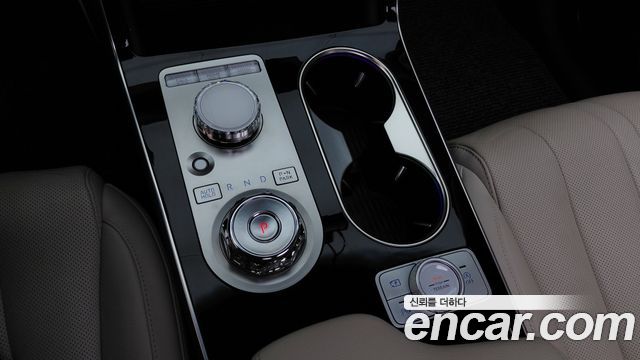 Genesis GV80 2.5T Gasoline AWD 2025 — фото 9