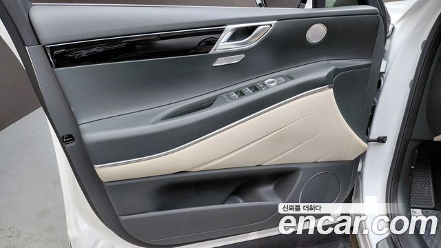 Genesis GV80 2.5T Gasoline AWD 2025 — фото 24