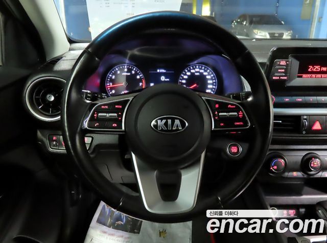 Kia K3 Luxury 2020 — фото 21