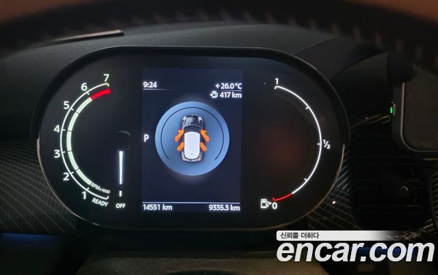 MINI Cooper 3Door Resolute Edition 3rd Gen 2023 — фото 7