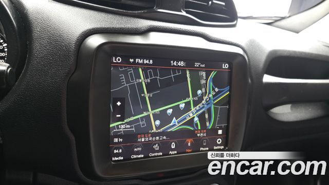Jeep Renegade 2.4 Limited 2021 — фото 15