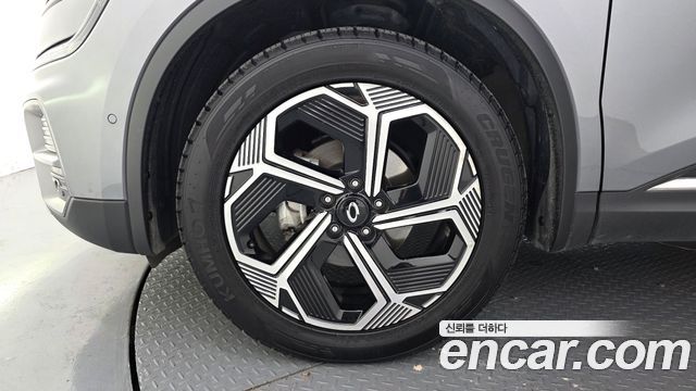 Renault Korea QM6 2.0 LPe RE 2WD 2024 — фото 5