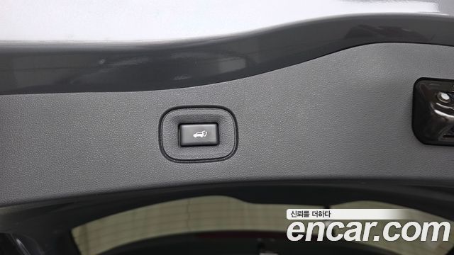 Renault Korea QM6 2.0 GDe RE Signature 2WD 2022 — фото 30