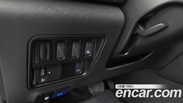 Renault Korea QM6 2.0 GDe RE Signature 2WD 2022 — фото 31