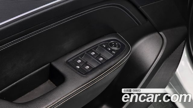 Renault Korea XM3 1.3 TCe RE Signature 2020 — фото 16