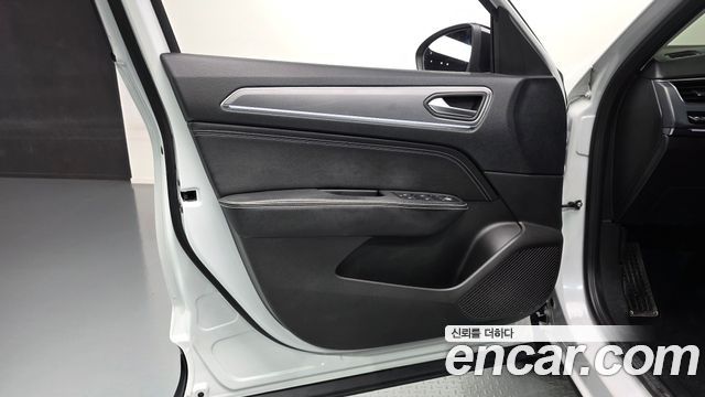 Renault Korea XM3 1.3 TCe RE Signature 2020 — фото 24