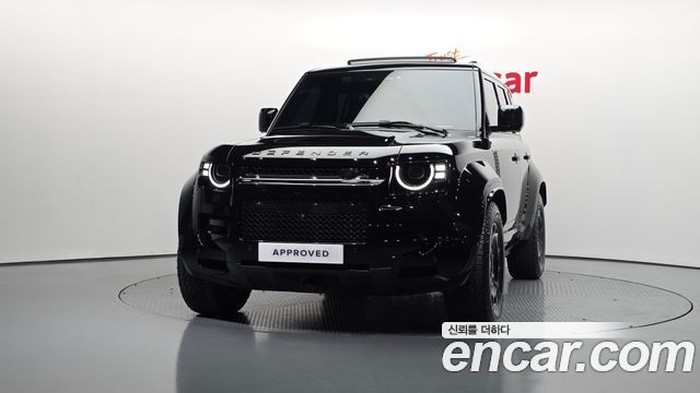 Land Rover Defender (L663) 110 P635 Octa Black 2026 — фото 3