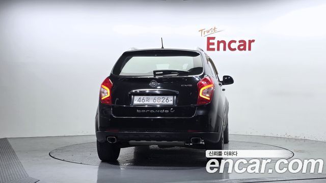 KG Mobility (SsangYong) Korando C 2.0 CVT 4WD Deluxe 2014 — фото 4