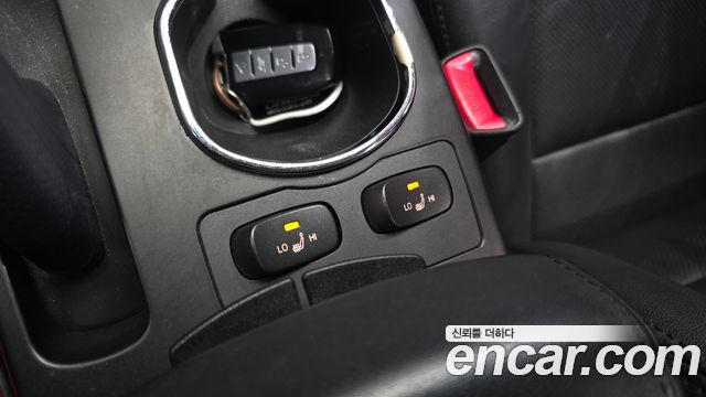 KG Mobility (SsangYong) Korando C 2.0 CVT 4WD Deluxe 2014 — фото 18