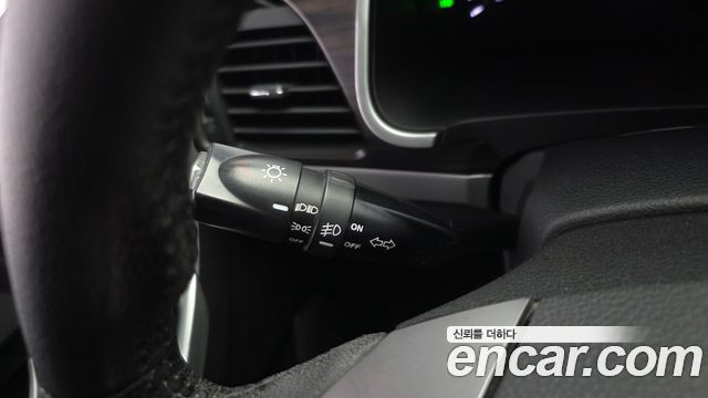KG Mobility (SsangYong) Korando C 2.0 CVT 4WD Deluxe 2014 — фото 29