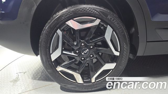 Kia Seltos Gasoline 1.6 Turbo 2WD Signature 2023 — фото 5