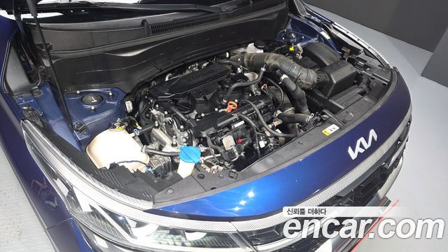 Kia Seltos Gasoline 1.6 Turbo 2WD Signature 2023 — фото 6
