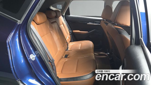 Kia Seltos Gasoline 1.6 Turbo 2WD Signature 2023 — фото 11