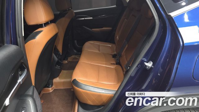 Kia Seltos Gasoline 1.6 Turbo 2WD Signature 2023 — фото 12