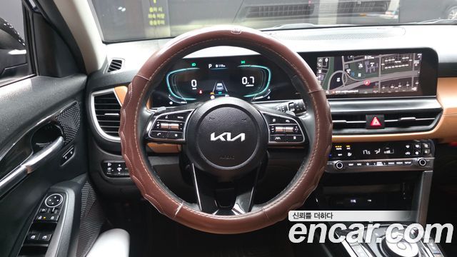 Kia Seltos Gasoline 1.6 Turbo 2WD Signature 2023 — фото 13