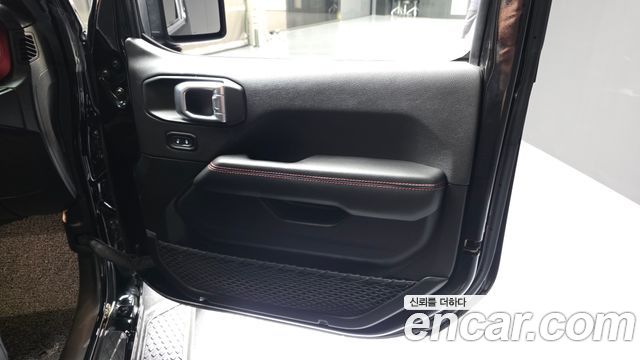 Jeep Gladiator (JT) 3.6 Rubicon 2023 — фото 30