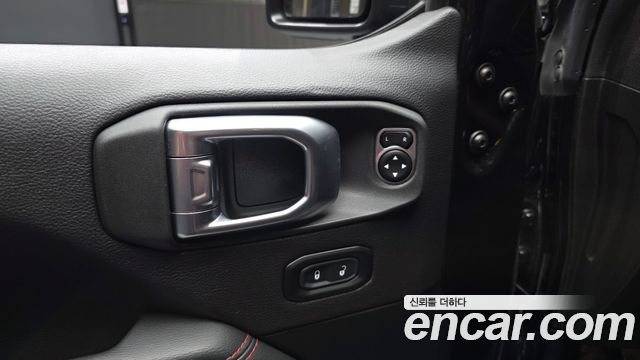 Jeep Gladiator (JT) 3.6 Rubicon 2023 — фото 37
