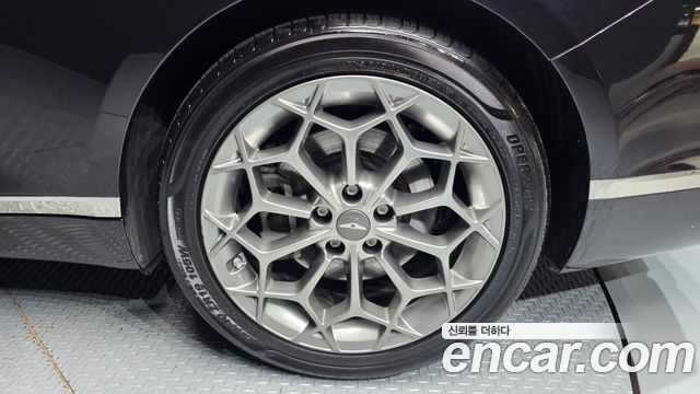 Genesis G80 (RG3) Gasoline 2.5 Turbo AWD 2021 — фото 21