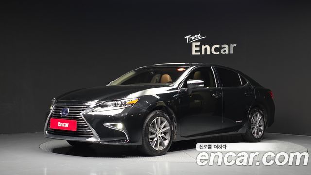 Lexus ES300h Supreme XV60