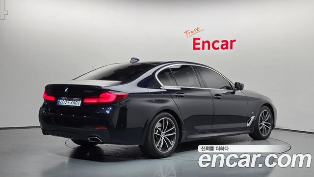 BMW 5 Series (G30) 523d xDrive M Sport 2023 — фото 2
