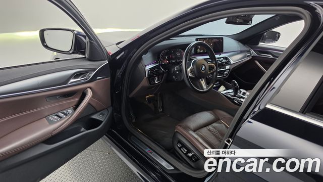 BMW 5 Series (G30) 523d xDrive M Sport 2023 — фото 10