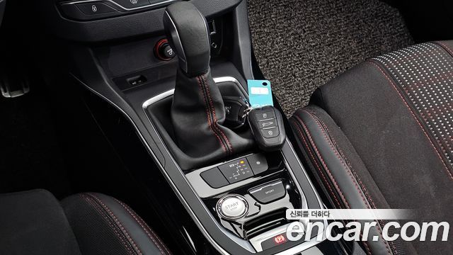 Peugeot 308 (II) 1.6 BlueHDi GT Line 2018 — фото 9