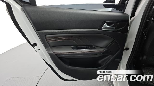 Peugeot 308 (II) 1.6 BlueHDi GT Line 2018 — фото 25