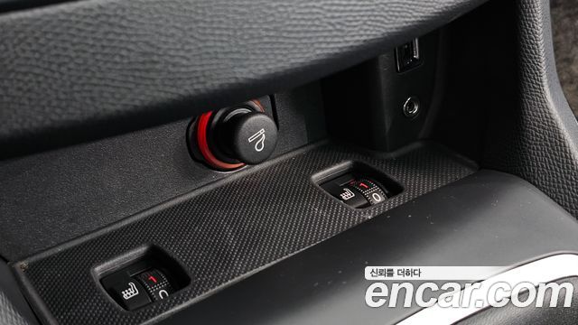 Peugeot 308 (II) 1.6 BlueHDi GT Line 2018 — фото 30