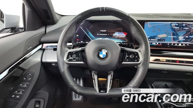 BMW 5 Series (G60) 530i xDrive M Sport 2024 — фото 16