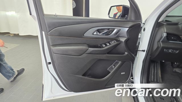 Chevrolet Traverse 3.6 AWD Redline 2020 — фото 24