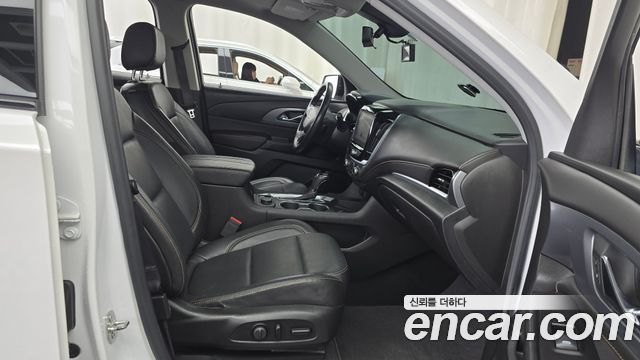 Chevrolet Traverse 3.6 AWD Redline 2020 — фото 26