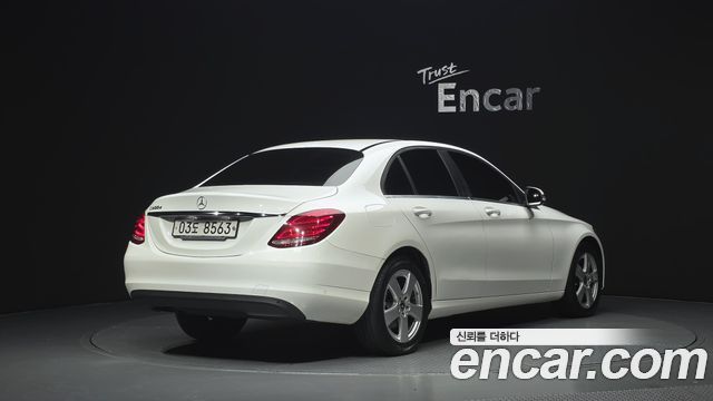 Mercedes-Benz C-Class (W205) C200 d 2018 — фото 2