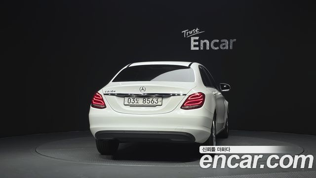 Mercedes-Benz C-Class (W205) C200 d 2018 — фото 4