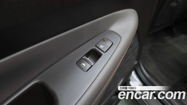 Hyundai Santa Fe (TM) Diesel 2.0 2WD Exclusive Special 2019 — фото 29