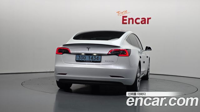 Tesla Model 3 Long Range AWD 2020 — фото 4