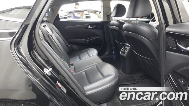 Kia K7 Premier 3.0 LPI Trendy(Rented Car) 2020 — фото 16
