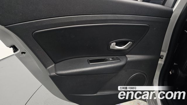 Renault Korea SM3 Neo RE 2015 — фото 31