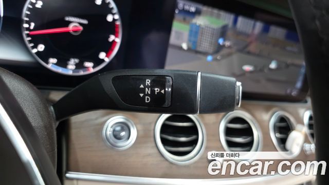 Mercedes-Benz E-Class (W213) E300 Exclusive 2018 — фото 9
